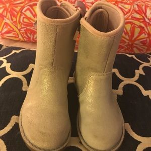 UGG SILVER METALLIC CORENE BOOT